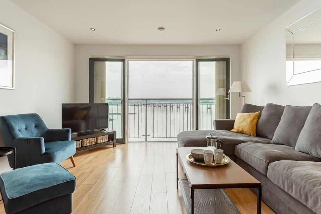דאנדי Lux Waterfront 2 Bed Apt, V&A 10Min Walk, St Andrew'S Golf 25Min Drive מראה חיצוני תמונה